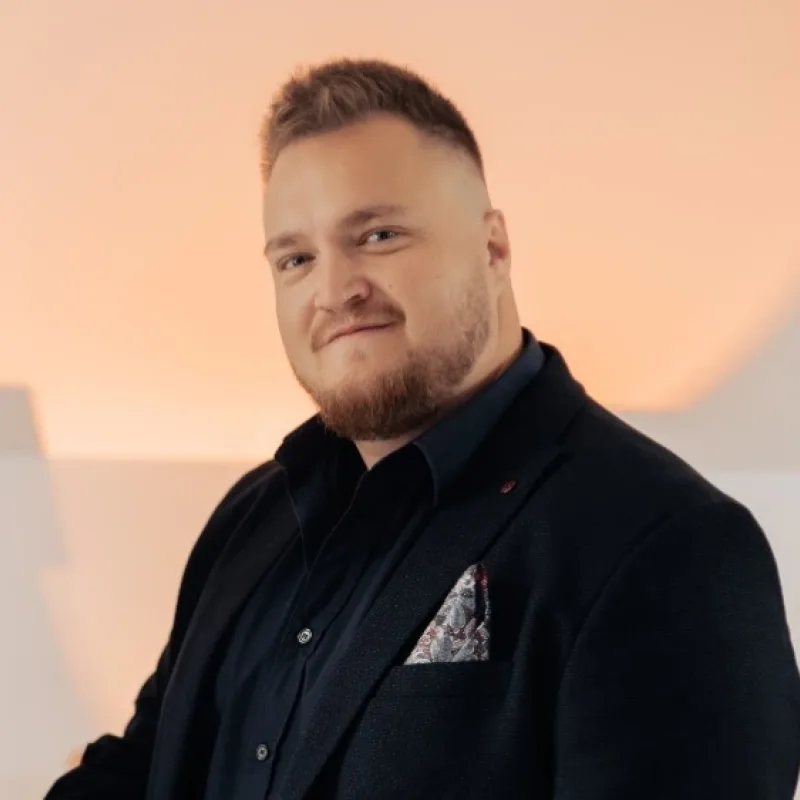 Lazar Marian